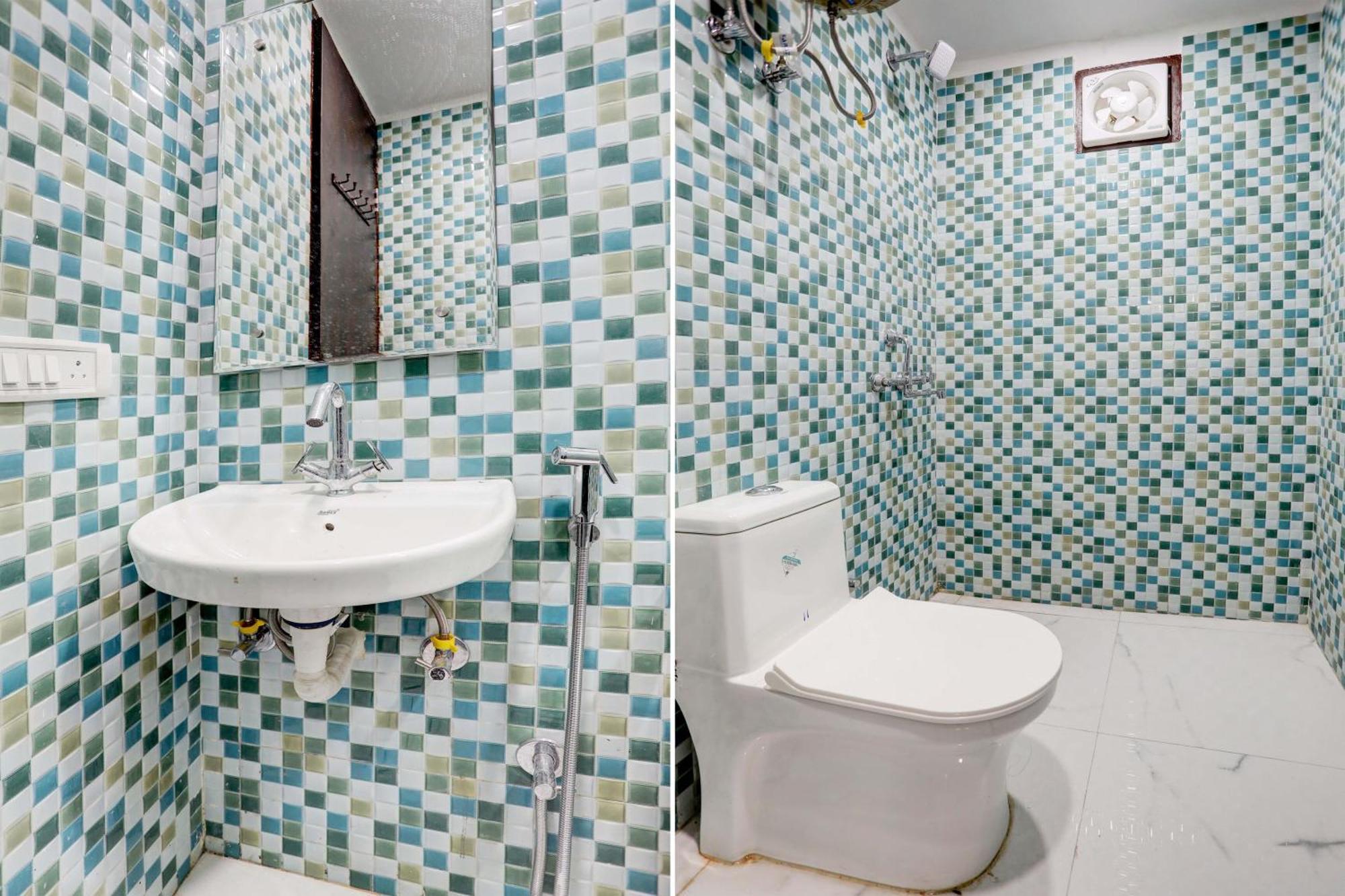 Hotel Townhouse 24*7 New Delhi