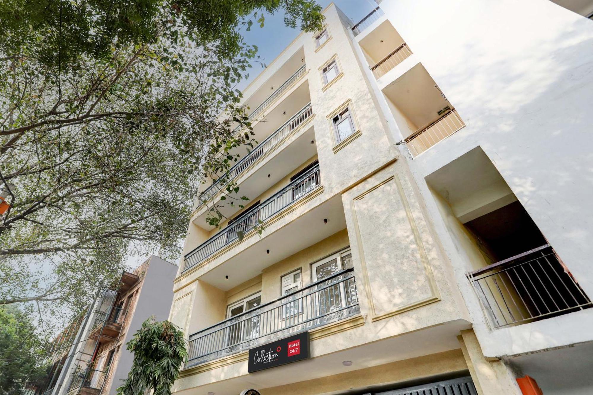 Townhouse 24*7 4* New Delhi
